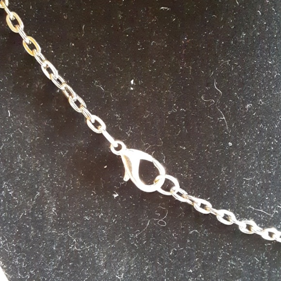 New Handbeaded set by Jes Watters - Picture 4 of 5